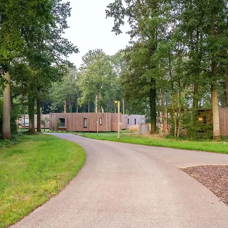 Prázdninový dům Forest Retreat In *